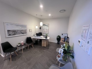 Price Drop-Chattels Sale Excellent Location 5 Consulting Rooms and 2 x Floatation Pods