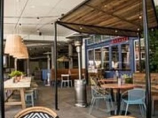 Highly Profitable Rashays Casual Dining Restaurant Franchise For Sale