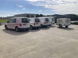 GILT EDGED COMMERCIAL AND RESIDENTIAL CLEANING BUSINESS FOR SALE - OWNERS INCOME $250k+