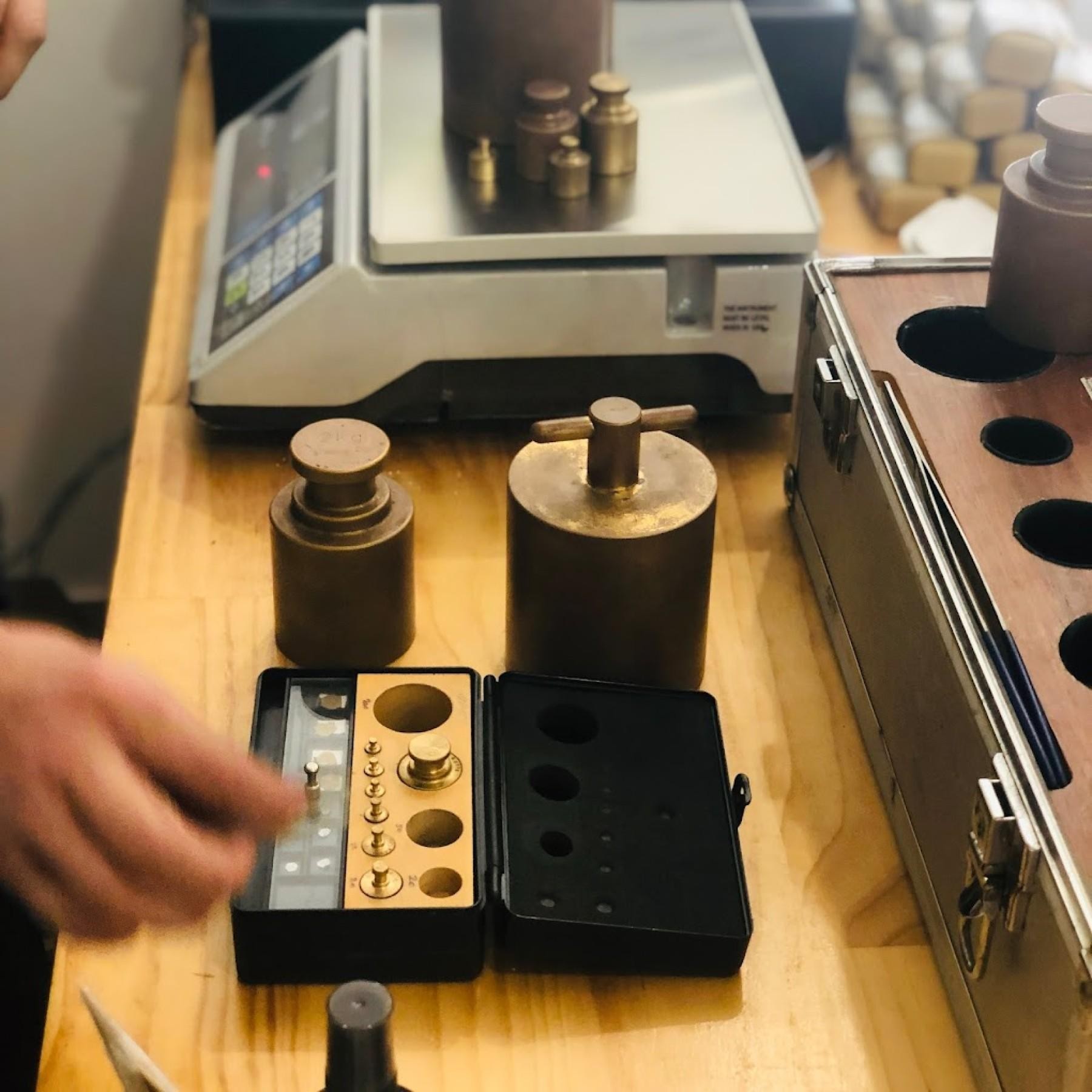 URGENT EXIT REQUIRED ECO CLEANING PRODUCTS, Currumbin Waters ID