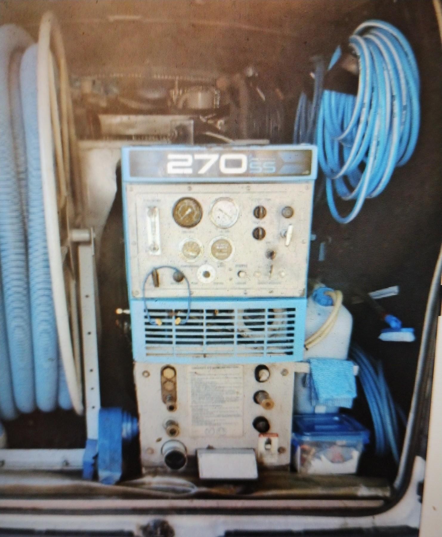 CARPET CLEANING & PEST CONTROL LOCATED IN A BEAUTIFUL COASTAL GYMPIE