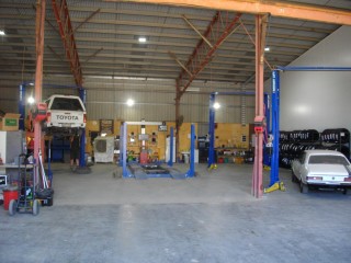 1.9 Million + takings, Tyre and Mechanical workshop